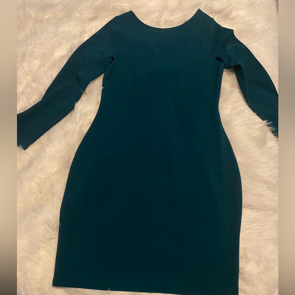 Green Long Sleeve Backless Dress